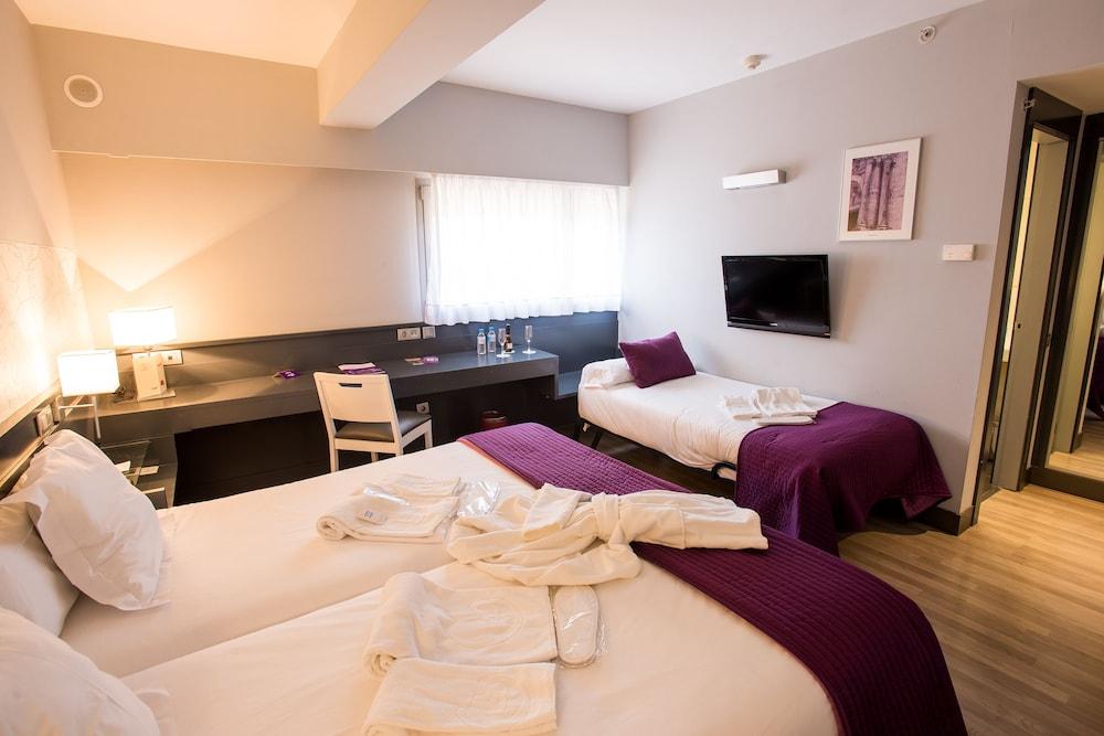 Hostal Torrejón Torrejón de Ardoz Exterior foto