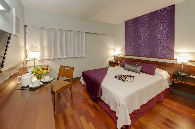 Hostal Torrejón Torrejón de Ardoz Exterior foto