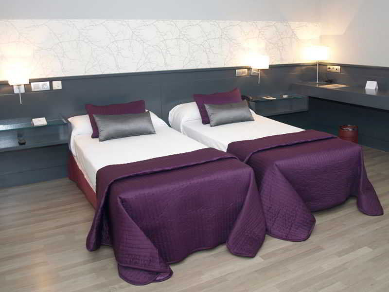Hostal Torrejón Torrejón de Ardoz Exterior foto