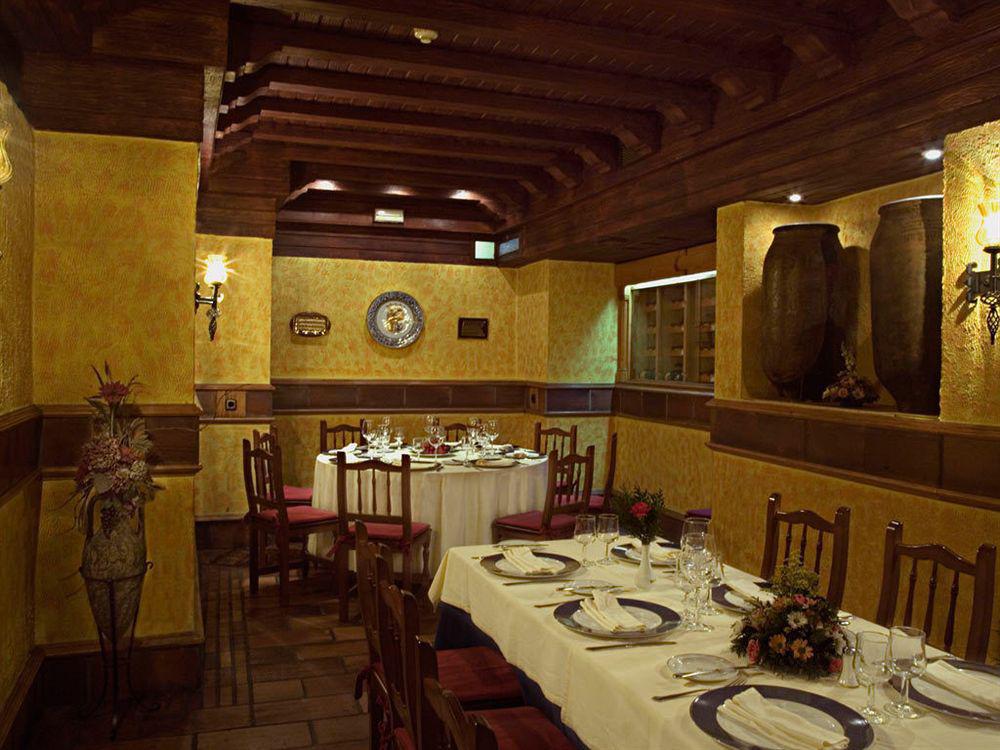 Hostal Torrejón Torrejón de Ardoz Exterior foto